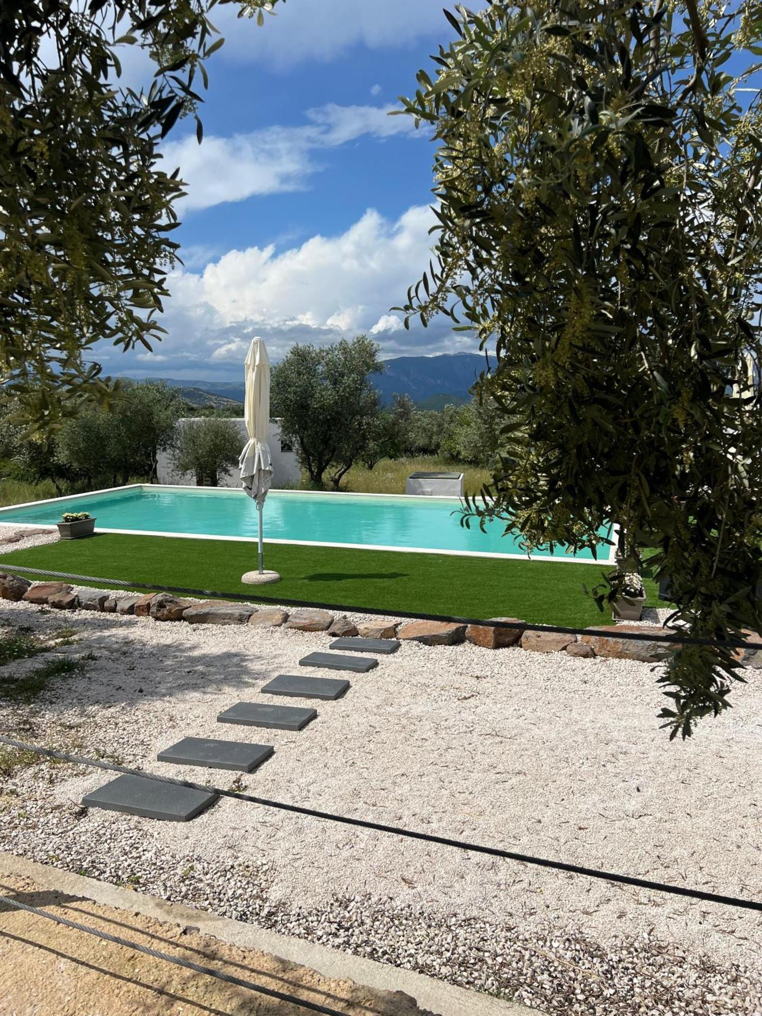 Farmhouse La Croisette - Agriturismo Dorgali Exteriör bild